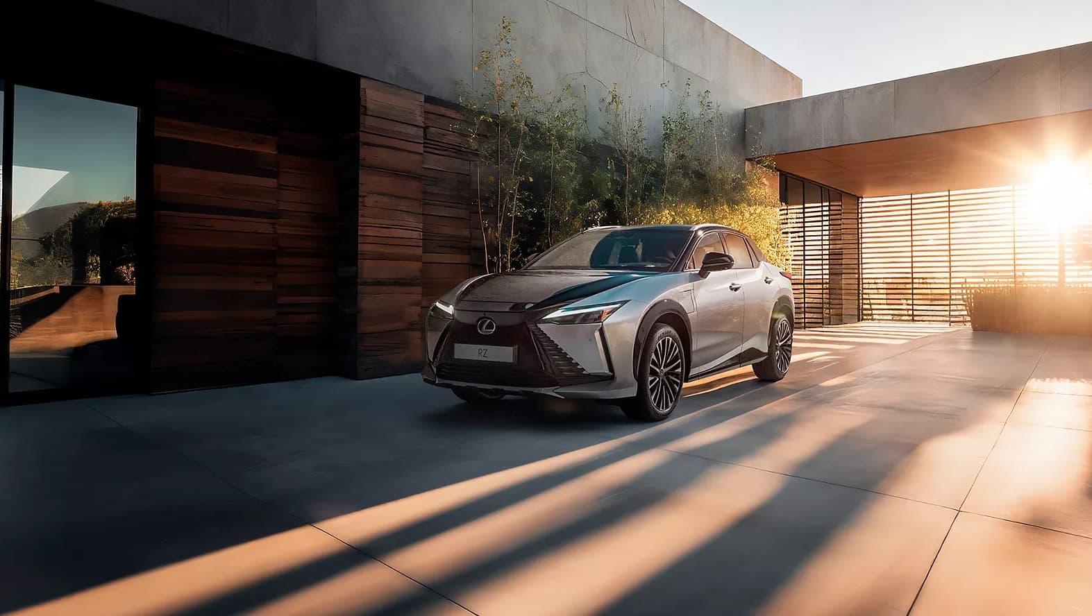 Lexus RZ 2026: Facelift, mehr Reichweite & Schalt-Simulation