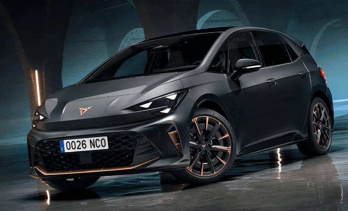 Cupra Born Facelift (2026): Mehr Reichweite, V2L und echte Tasten
