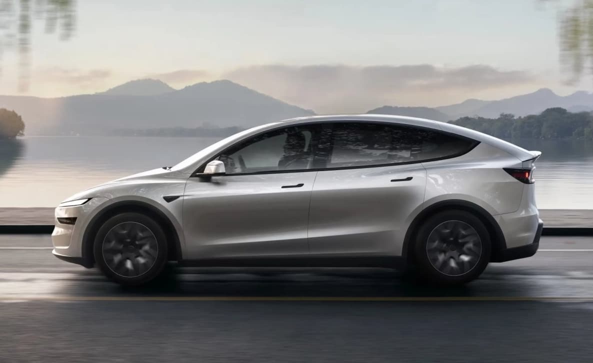 Tesla Model Y L: Stretched-Version startet globalen Rollout