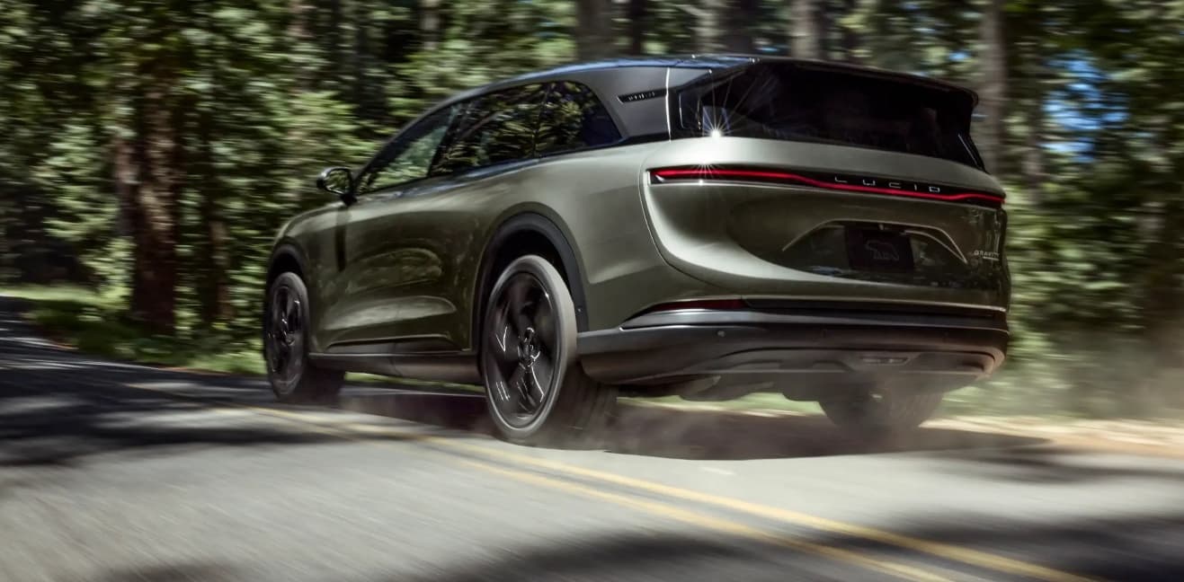 Lucid Gravity Rückruf: Sicherheitsrisiko durch fehlerhafte Rücksitze