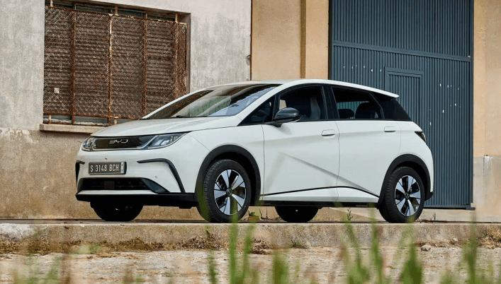 BYD-Gewinn bricht ein: Massive Verluste im ersten Quartal
