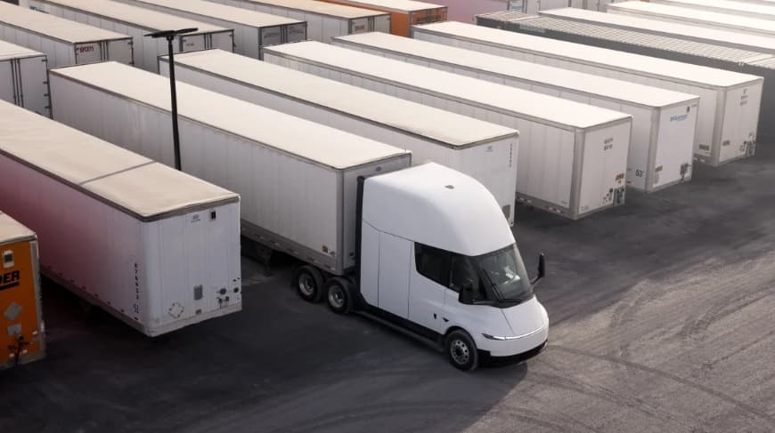Tesla Semi: Massenproduktion in Nevada gestartet
