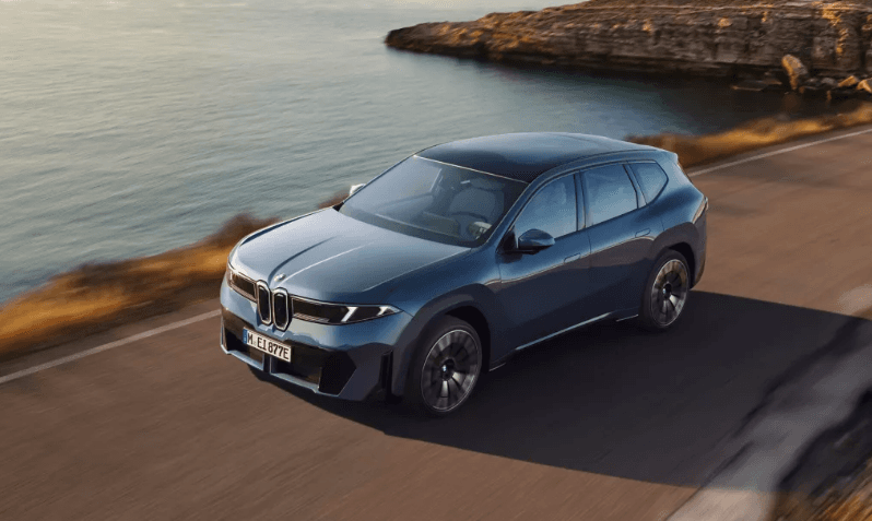 BMW iX3 knackt die 10.000er-Marke im ersten Verkaufsmonat
