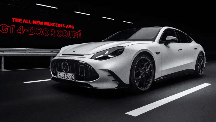 Mercedes-AMG: Mit 27 neuen Modellen auf Kurs 2030