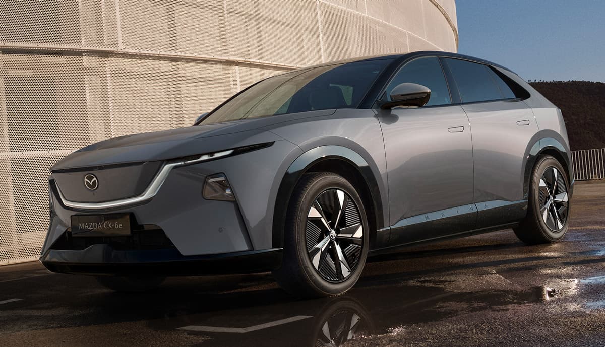 Mazda CX-6e kommt nach Deutschland: Bestellstart ab Spätsommer, ab 49.990 Euro und bis zu 200 kW Laden