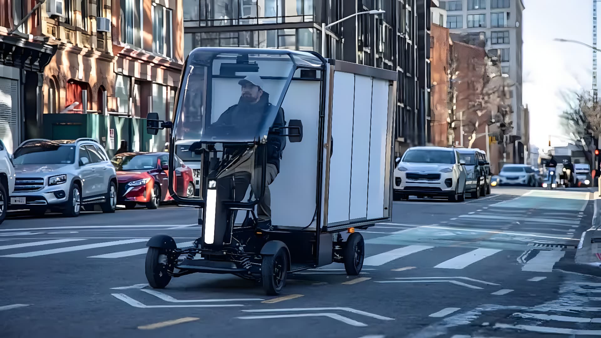 Mini-Trucks mit Pedalen: Wie eQuads die City-Logistik 2026 retten
