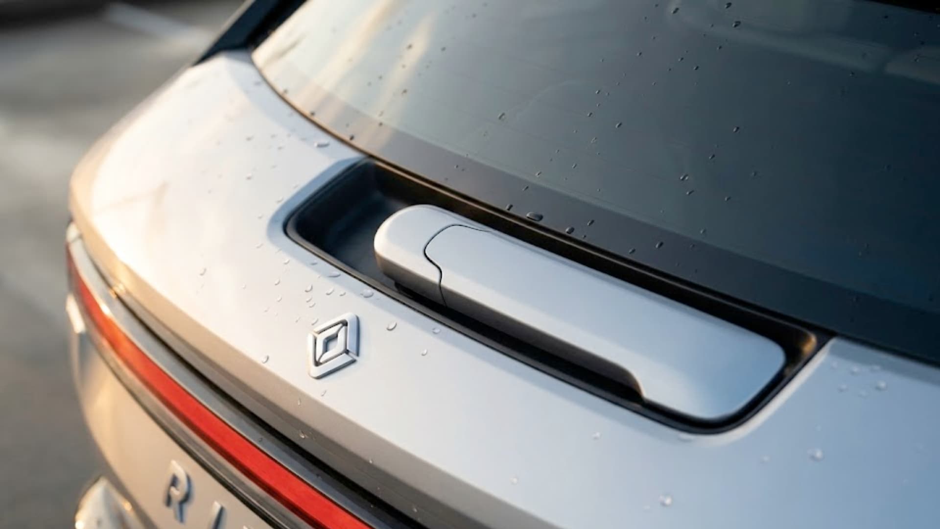 Rivian R2: 10km mehr Reichweite durch versteckten Wischer