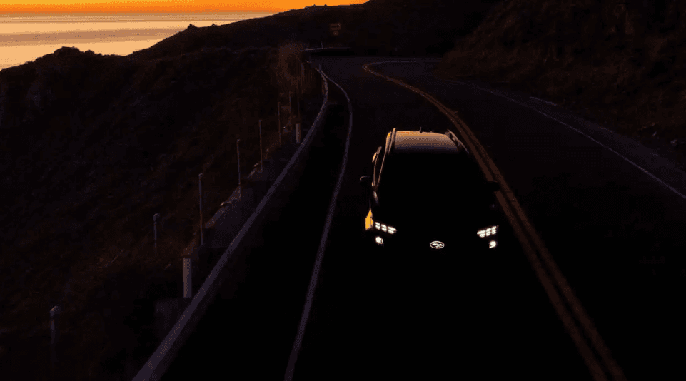 Subaru Elektro-SUV Teaser: 420 PS für den neuen Drei-Reiher?