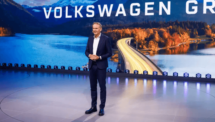 VW-Chef fordert faire Regeln gegen China-Hybride