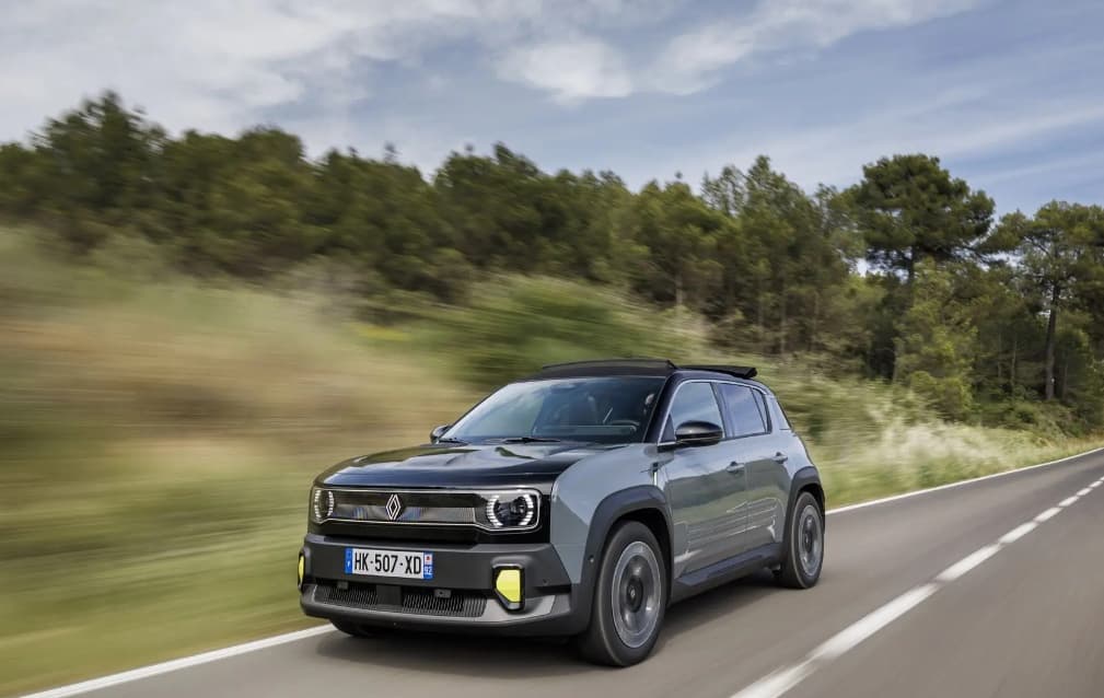 Renault 4 Plein Sud: E-SUV wird zum Lifestyle-Cabrio