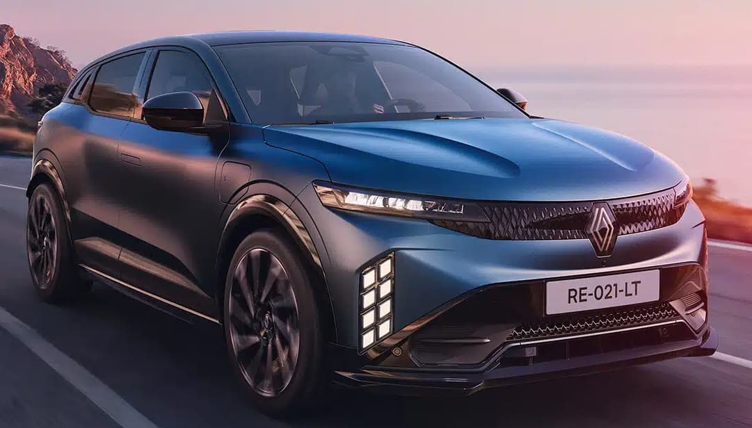 Renault Megane E-Tech Facelift: LFP-Akku bringt 500 km Reichweite