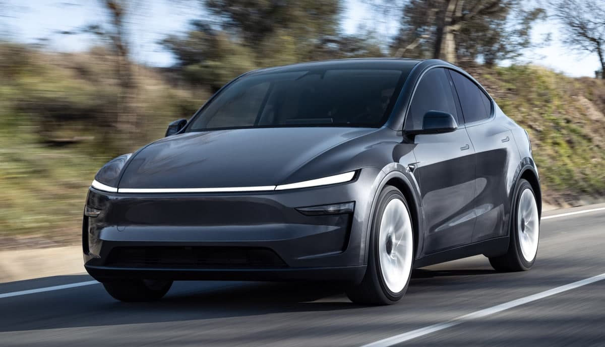 E-Auto-Zulassungen Juni 2026: Model Y vorn, Elroq führt H1