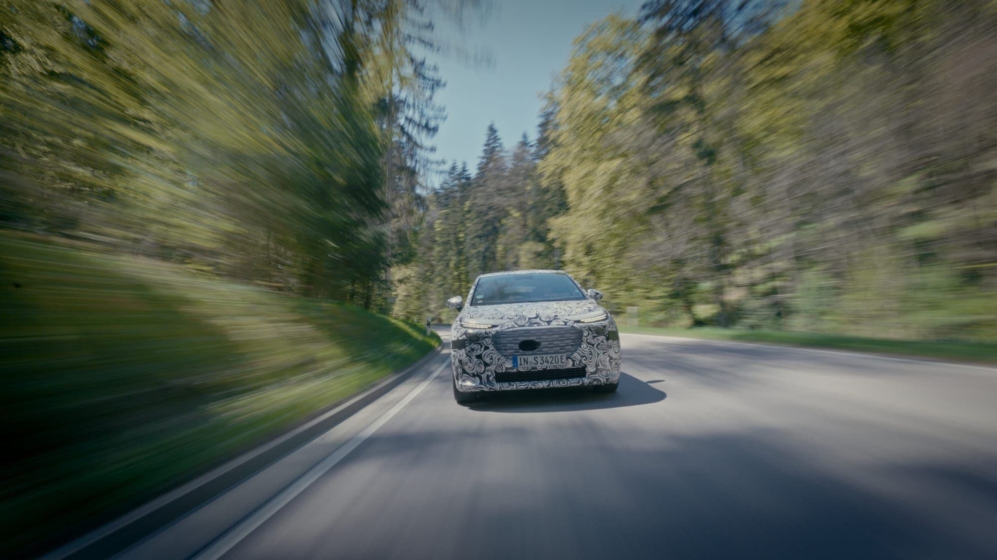 Audi A2 e-tron: Fast ungetarnt gesichtet, bis 649 km WLTP und Einstieg ab 38.200 Euro