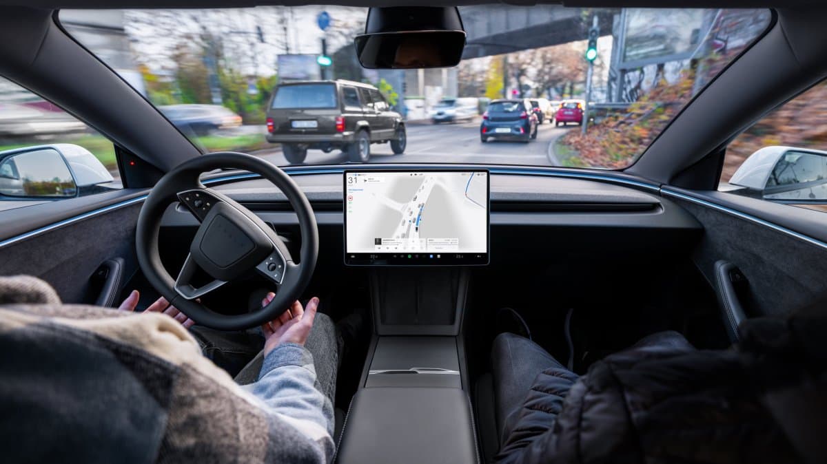 Tesla FSD knackt 1,48 Millionen aktive Nutzer, und 55% der Nordamerika-Auslieferungen starten direkt mit Abo
