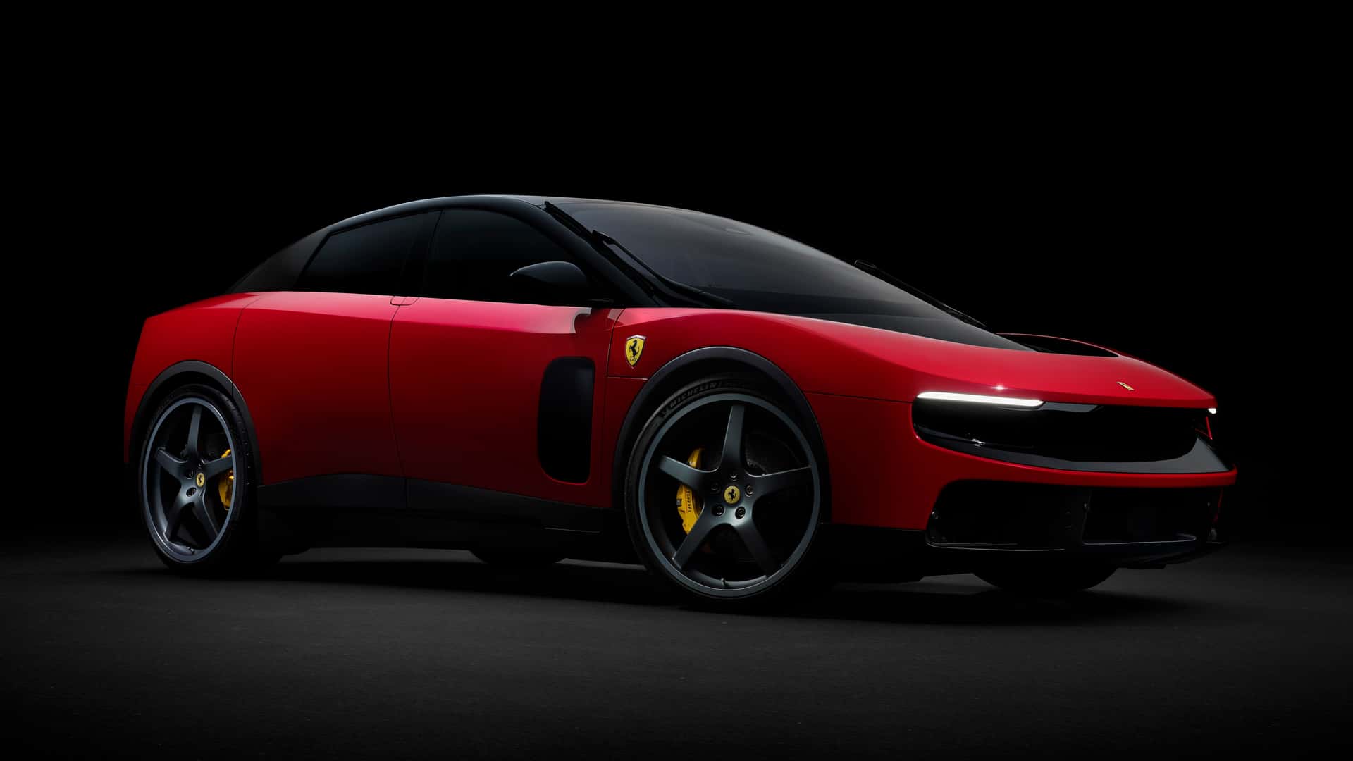 Ferrari Luce: Erste Fahrberichte loben Handling und Sound