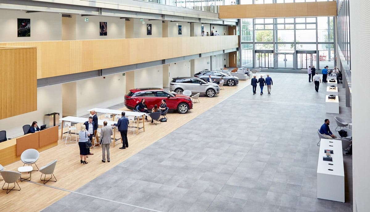 Jaguar Land Rover und Tata, 2 Mrd. € Sparplan bis 2028