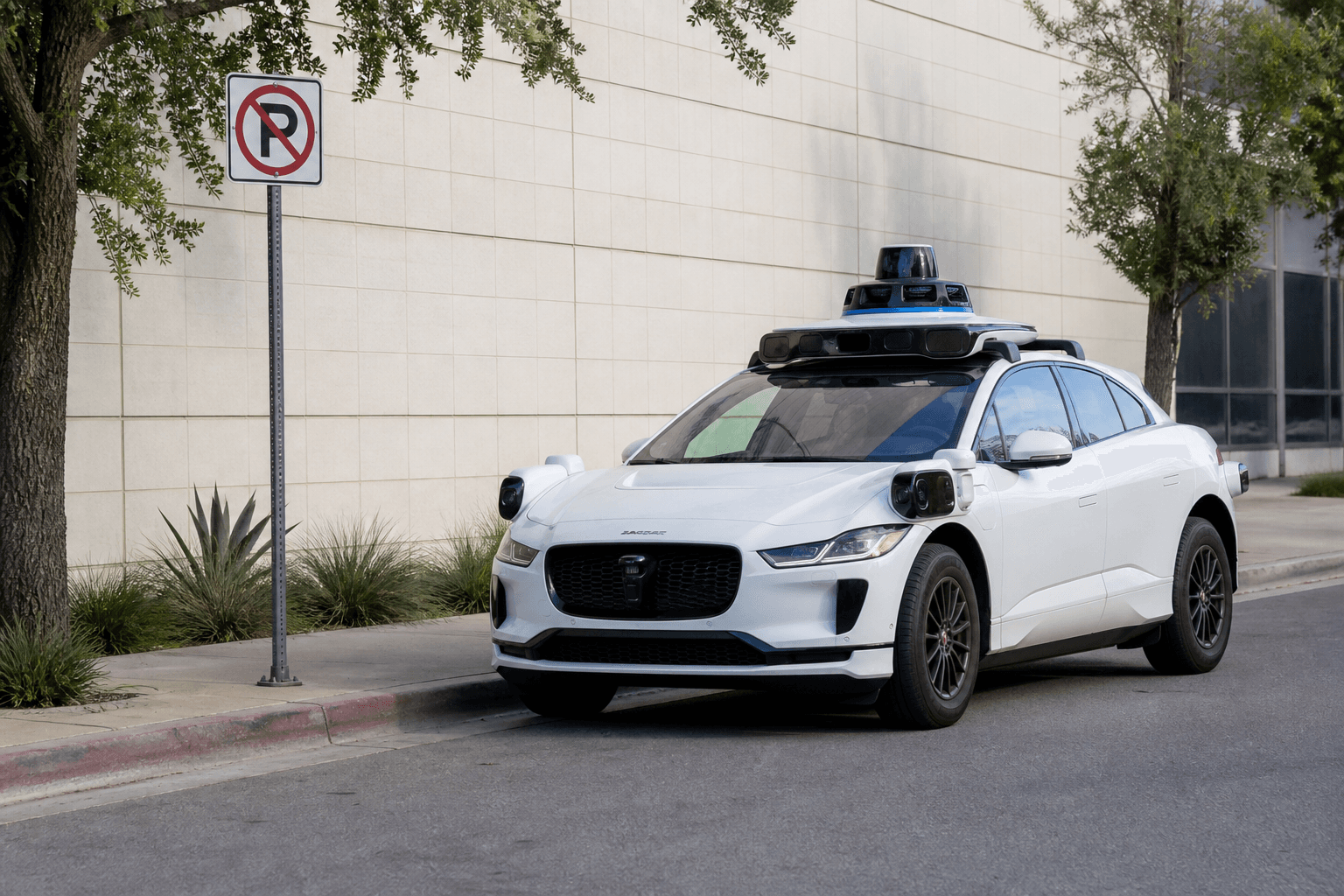 Waymo-Robotaxis kassieren in Austin Tausende Dollar Strafzettel